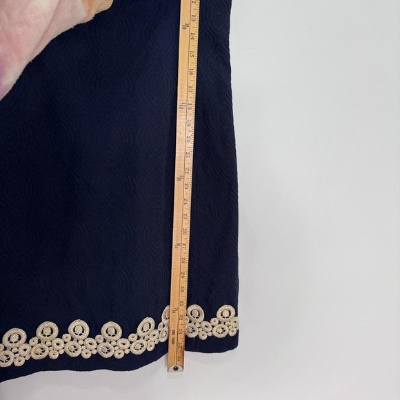Lilly Pulitzer Women's 4 Adelson Shift Navy Blue Gold Jacquard Shift Dress - Picture 4 of 7